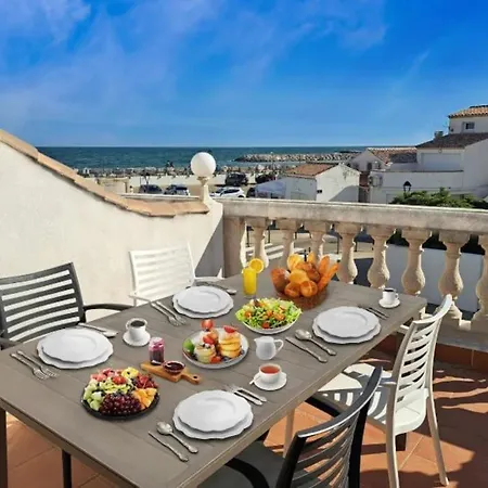 Appartement Face A La Mer - Saintes-Maries-De-La-Mer Exterior photo